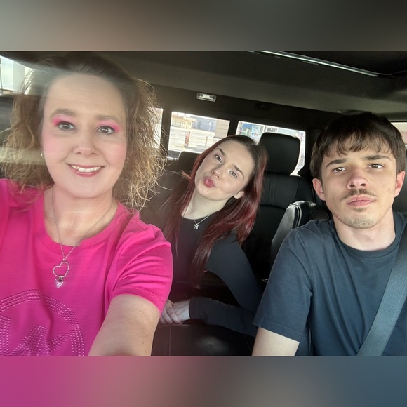 💖 Meet Your Posher 💖 - Picture 1 of 16